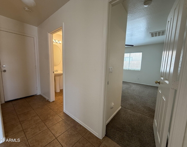 7372 W Ian Drive - Photo Thumbnail 9