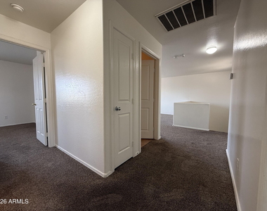 7372 W Ian Drive - Photo Thumbnail 13