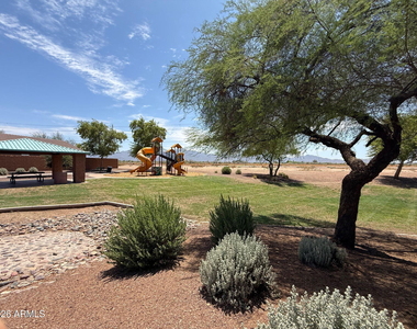 7372 W Ian Drive - Photo Thumbnail 37