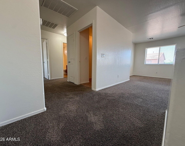 7372 W Ian Drive - Photo Thumbnail 20