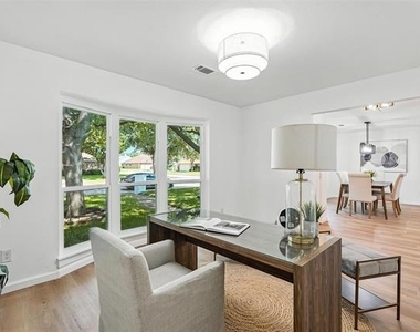 4303 Blackheath Road - Photo Thumbnail 15
