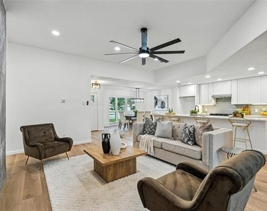 4303 Blackheath Road - Photo Thumbnail 4