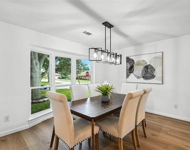 4303 Blackheath Road - Photo Thumbnail 6