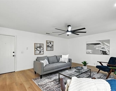6218 Everglade Road - Photo Thumbnail 15