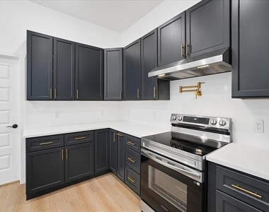 8924 Dunlap Street - Photo Thumbnail 15