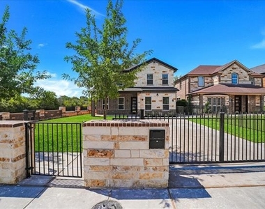8924 Dunlap Street - Photo Thumbnail 1