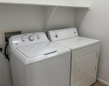 15512 W Marconi Avenue - Photo Thumbnail 8