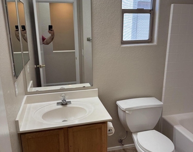 15512 W Marconi Avenue - Photo Thumbnail 13