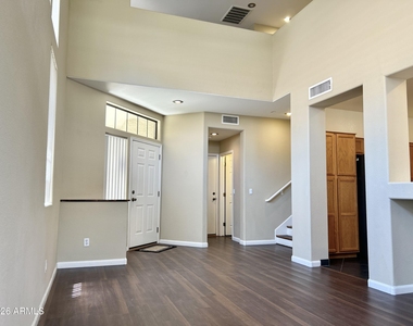 3422 E University Drive - Photo Thumbnail 2