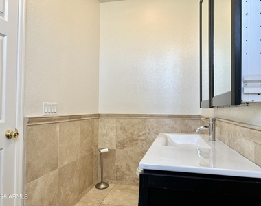 3422 E University Drive - Photo Thumbnail 12