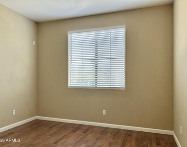 3422 E University Drive - Photo Thumbnail 13