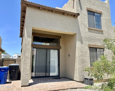3422 E University Drive - Photo Thumbnail 19