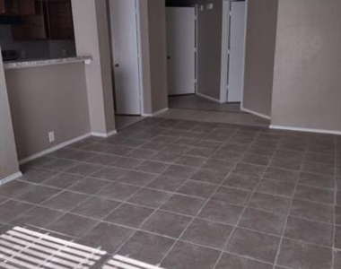 1613 Wavecrest Drive - Photo Thumbnail 15