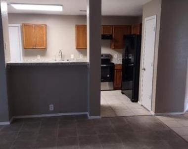 1613 Wavecrest Drive - Photo Thumbnail 3
