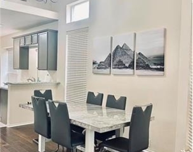 6787 Winston Drive - Photo Thumbnail 11