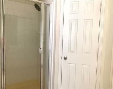 11406 Fountainbridge Drive - Photo Thumbnail 24