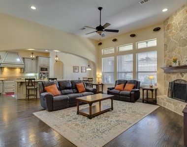 1604 Woodrose Court - Photo Thumbnail 9