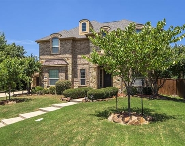 1604 Woodrose Court - Photo Thumbnail 2