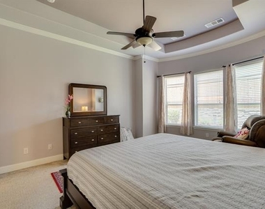 1604 Woodrose Court - Photo Thumbnail 27