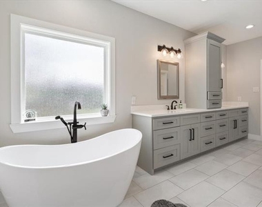 1024 Cecilia Court - Photo Thumbnail 25