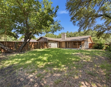 1000 Windy Meadow Drive - Photo Thumbnail 20