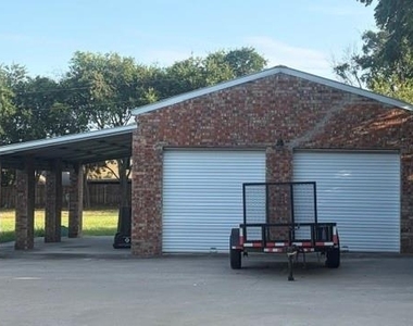 13980 Red Wood Circle S - Photo Thumbnail 26