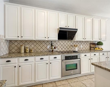 7905 Purple Martin Way - Photo Thumbnail 19