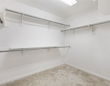 7905 Purple Martin Way - Photo Thumbnail 26