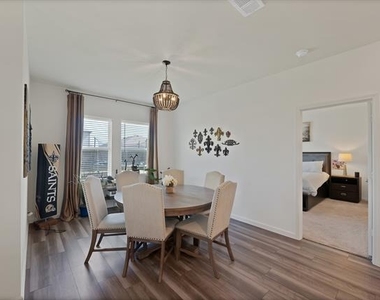 5616 Portlaw Lane - Photo Thumbnail 8
