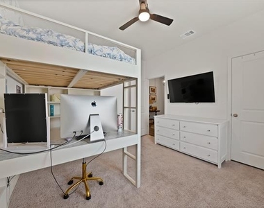 5616 Portlaw Lane - Photo Thumbnail 16