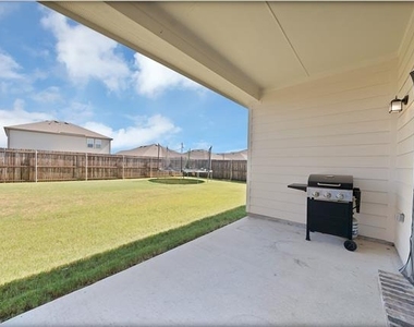 5616 Portlaw Lane - Photo Thumbnail 20