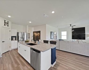 5616 Portlaw Lane - Photo Thumbnail 7