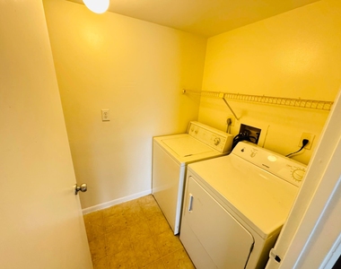 5686 Rock Island Road - Photo Thumbnail 2