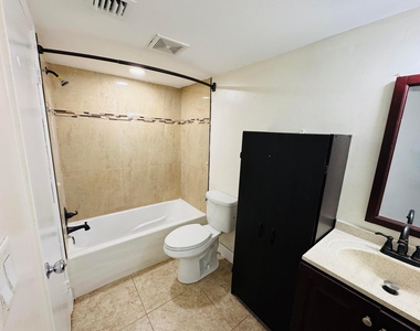 5686 Rock Island Road - Photo Thumbnail 11