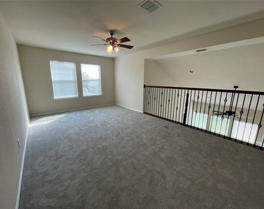 1013 Camp Verde Drive - Photo Thumbnail 27