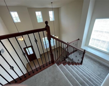 1013 Camp Verde Drive - Photo Thumbnail 21