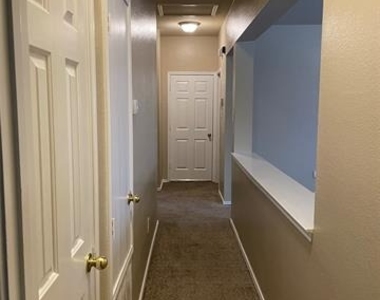 2328 Gabriel Drive - Photo Thumbnail 11
