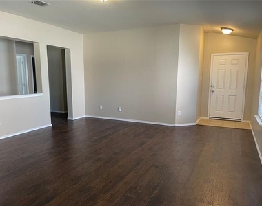 2328 Gabriel Drive - Photo Thumbnail 2