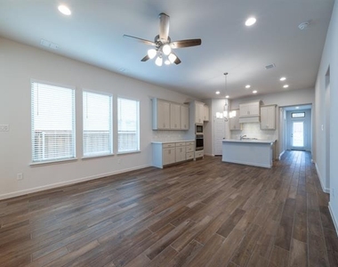 9316 Paintbrush Drive - Photo Thumbnail 21