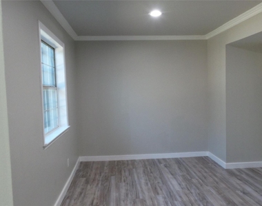 5723 Harvest Hill Road - Photo Thumbnail 3