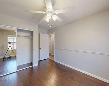 451 W Mountain Sage Drive - Photo Thumbnail 19