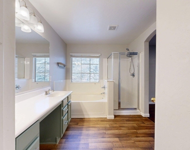 451 W Mountain Sage Drive - Photo Thumbnail 17