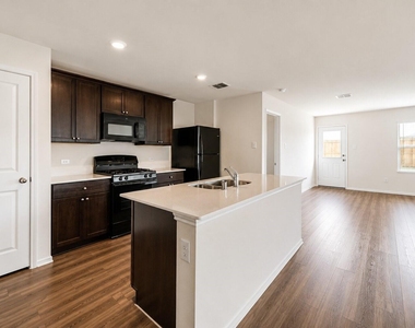 1714 Deer Chase Drive - Photo Thumbnail 6