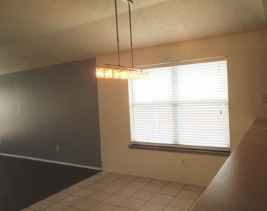 9102 Gaspard Court - Photo Thumbnail 6