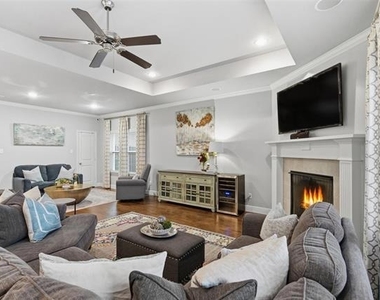 318 Blue Stem Lane - Photo Thumbnail 2
