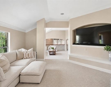 8319 Midway Road - Photo Thumbnail 16