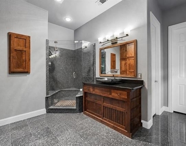 8319 Midway Road - Photo Thumbnail 14