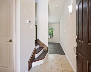 241 Barrington Lane - Photo Thumbnail 3