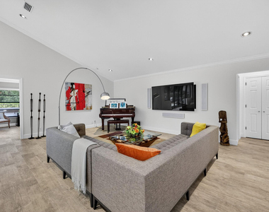 2754 Deer Creek Kelly Brooke Lane - Photo Thumbnail 5