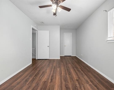 2019 Fleur De Lis Court - Photo Thumbnail 28